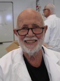 Dr. Philip W. Brandt